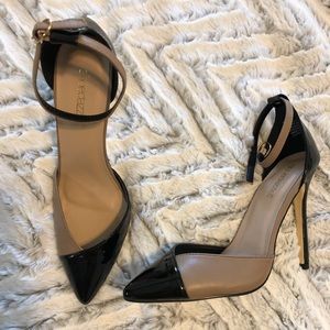 Shoedazzle Nude/Black Heels